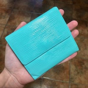 ❗️SOLD❗️Louis Vuitton Epi Wallet